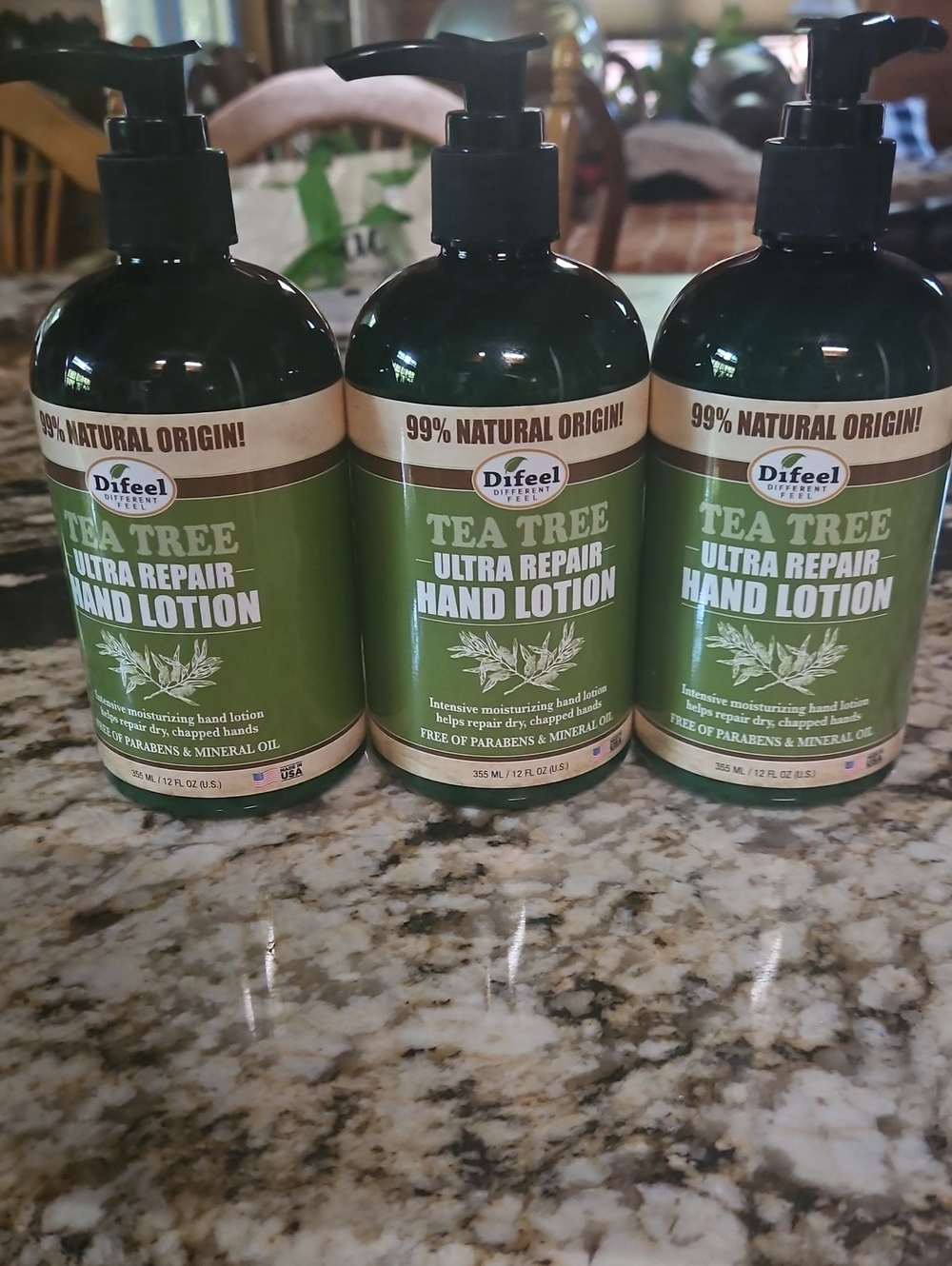 Tea Tree Ultra Repair Hand Lotion - Green